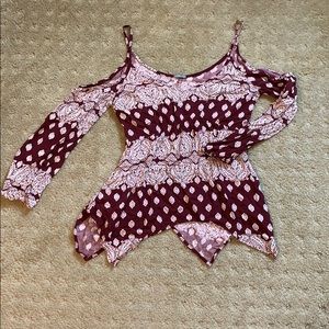 Maroon shirt size xs